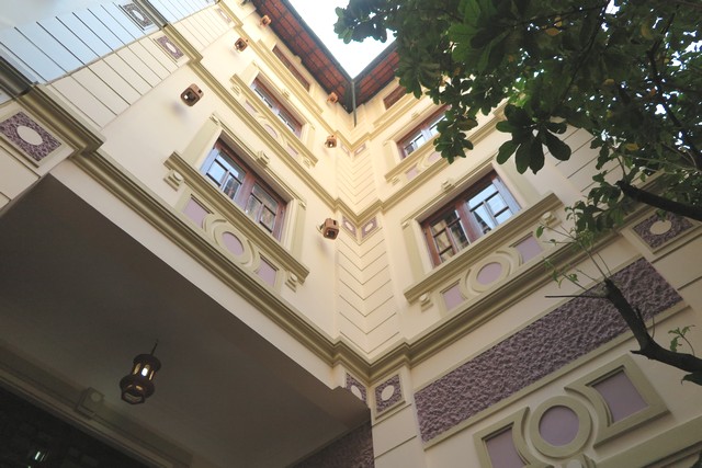 Căn nhà 5 tầng, 6 phòng ngủ tuyệt đẹp chào bán ở Tô Ngọc Vân, Phường Quảng An, Tây Hồ