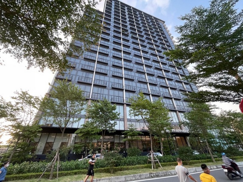 Bán toà nhà mặt phố Quảng An, Hồ Tây. Dt 427 m2, 5 tầng, mặt tiền 20m. Toà nhà mặt Hồ Tây