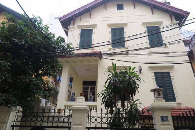 Bán căn biệt thự Pháp ngay ở trung tâm thủ đô Hà Nội. Ví trí vô cùng đắc địa